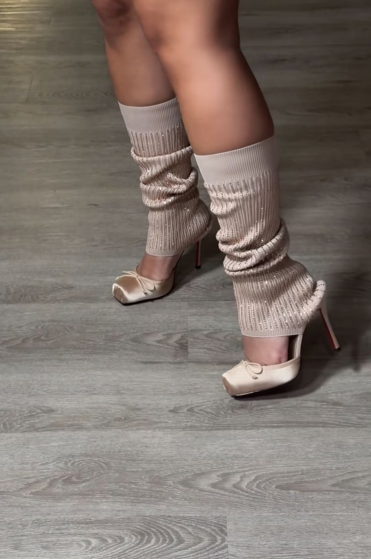 버터플라이-콘트 스퀘어 토 니하이 여성 샌들 양말 부츠 - Sock Boot Women 리뷰 및 가격